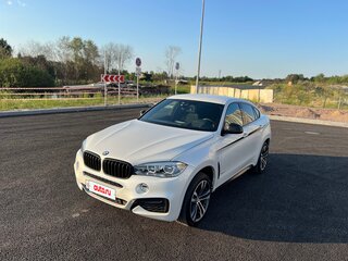 2019 BMW X6 30d II (F16), белый, 4400000 рублей, вид 1