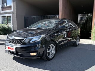 2017 Kia Rio III Рестайлинг, чёрный, 1000000 рублей, вид 1