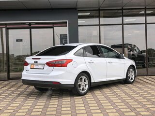 2012 Ford Focus III, белый, 560000 рублей, вид 5
