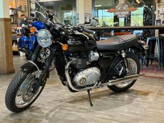 2024 Triumph Bonneville T120, чёрный, 1790000 рублей, вид 3