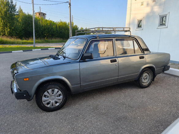2010 Lada (ВАЗ) 2107, серый - вид 4