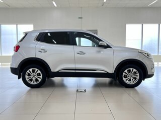 2024 Chery Tiggo 4 Pro I, серебристый, 1540000 рублей, вид 5