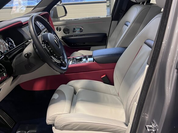 2020 Rolls-Royce Cullinan I (Series I), серый, 25500000 рублей - вид 16