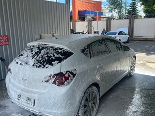 2011 Opel Astra J, белый, 500000 рублей, вид 4