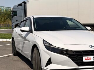 2021 Hyundai Elantra VII (CN7), белый, 1920000 рублей, вид 2