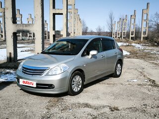 2007 Nissan Tiida I, серебристый, 550000 рублей, вид 1
