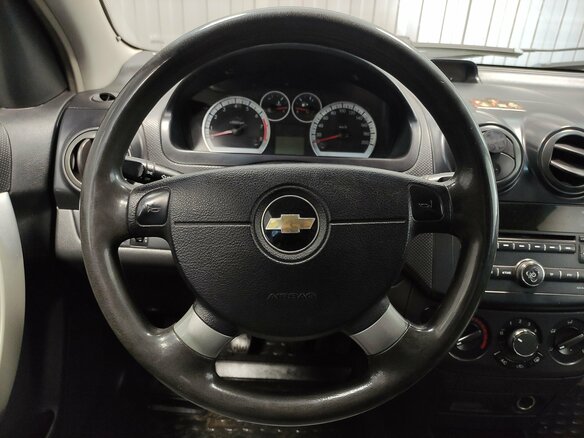 2008 Chevrolet Aveo I Рестайлинг, красный, 323000 рублей - вид 6