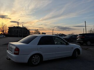 2001 Mazda Familia VIII (BJ), белый, 145000 рублей, вид 1