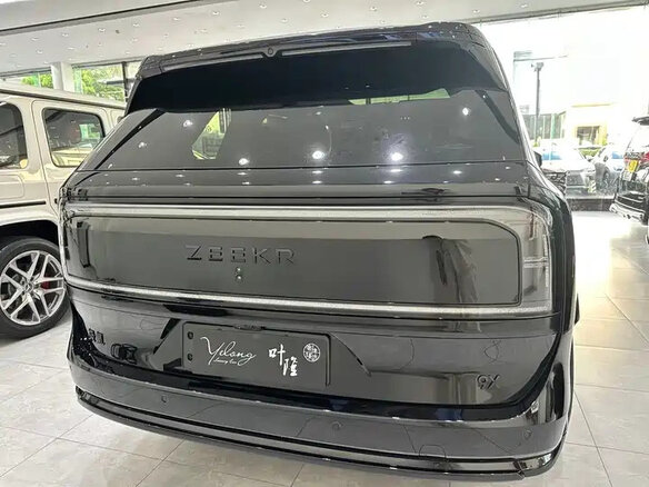 2026 Zeekr 9X 70 kWh, чёрный, 11600000 рублей - вид 3