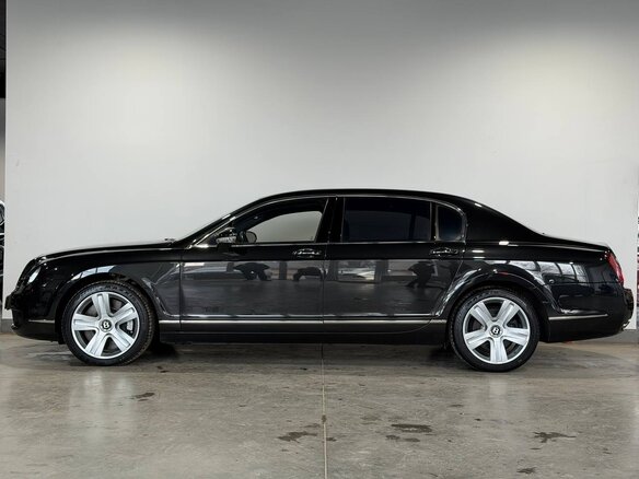 2007 Bentley Continental Flying Spur, чёрный, 2790000 рублей - вид 4