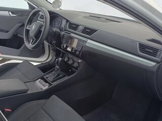2016 Skoda Superb III, белый, 1900000 рублей, вид 5