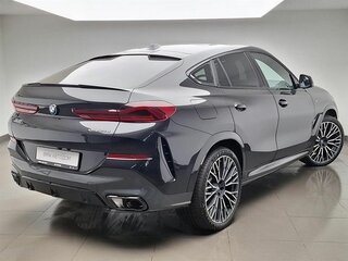 2025 BMW X6 30d III (G06) Рестайлинг, чёрный, 17200000 рублей, вид 3