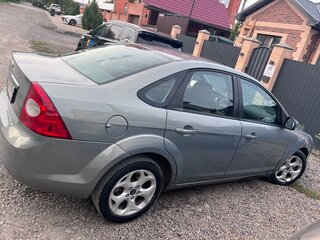 2010 Ford Focus II Рестайлинг, серый, 670000 рублей, вид 3