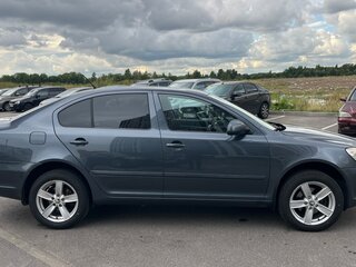 2013 Skoda Octavia II (A5) Рестайлинг, серый, 870000 рублей, вид 4