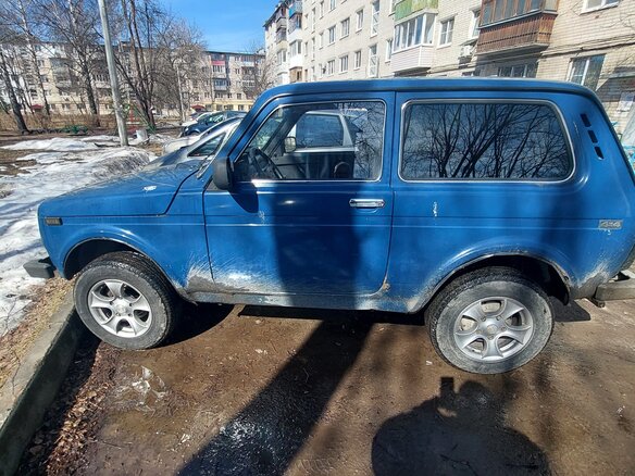2011 Lada (ВАЗ) 2121 (4x4) I Рестайлинг, синий, 380000 рублей - вид 3