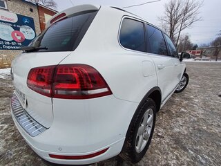 2014 Volkswagen Touareg II, белый, 1705000 рублей, вид 5