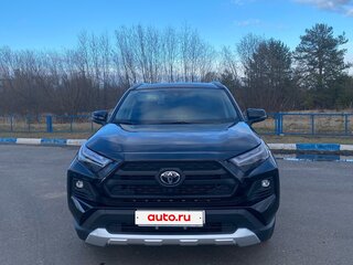 2025 Toyota RAV4 V (XA50), чёрный, 4050000 рублей, вид 2