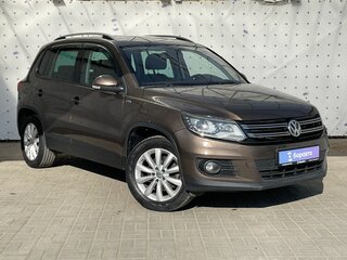 2016 Volkswagen Tiguan I Рестайлинг, коричневый, 1500000 рублей, вид 2