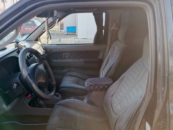 2000 Nissan Xterra I, чёрный, 600000 рублей - вид 12