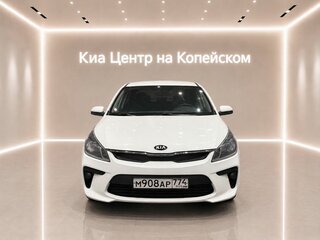 2019 Kia Rio IV, белый, 1399000 рублей, вид 2