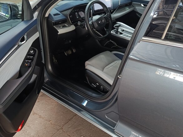 2021 Geely Preface I (China Market), серый, 2300000 рублей - вид 6
