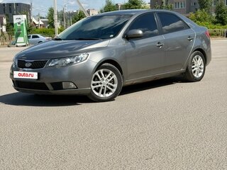 2011 Kia Cerato 4-speed II, серый, 750000 рублей, вид 2