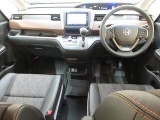 2023 Honda Freed II Рестайлинг, белый, 1456000 рублей, вид 5