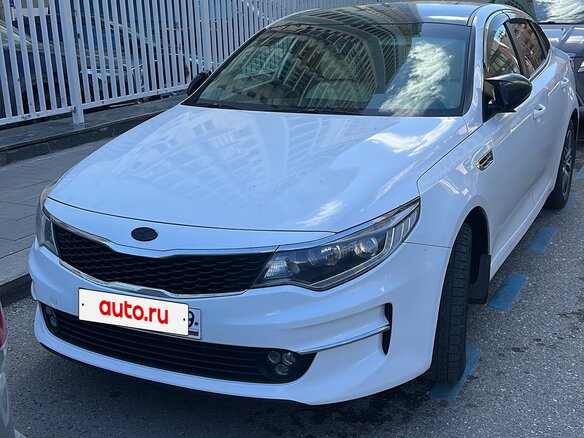 2017 Kia Optima IV, белый, 1200000 рублей