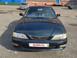 1998 Toyota Vista IV (V40), зелёный, 350000 рублей, вид 1
