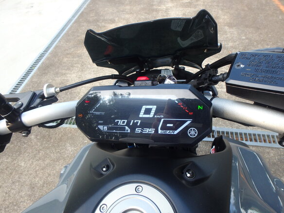 2021 Yamaha MT-07 (FZ-07), серебристый, 890000 рублей - вид 16