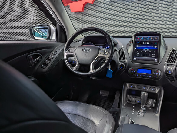 2014 Hyundai ix35 I Рестайлинг, серебристый, 1490000 рублей - вид 12