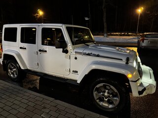 2013 Jeep Wrangler III (JK), белый, 2725000 рублей, вид 3