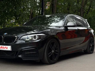 2017 BMW 1 серии M140i xDrive II (F20/F21) Рестайлинг 2, чёрный, 4000000 рублей, вид 1