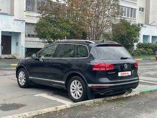 2015 Volkswagen Touareg II Рестайлинг, синий, 2600000 рублей, вид 5