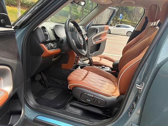 2023 Mini Countryman Cooper II Рестайлинг, серый, 3090003 рублей - вид 13