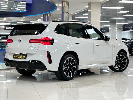 2025 BMW X3 30i xDrive IV (G45/G48), белый, вид 4