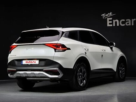 2022 Kia Sportage V, белый, 2590000 рублей, вид 3