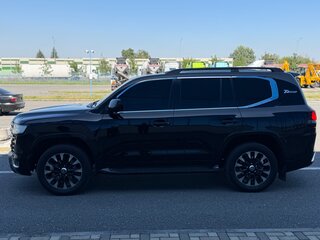 2010 Toyota Land Cruiser 200 Series, чёрный, 4200000 рублей, вид 4