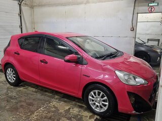 2015 Toyota Aqua I Рестайлинг, розовый, 1000000 рублей, вид 2