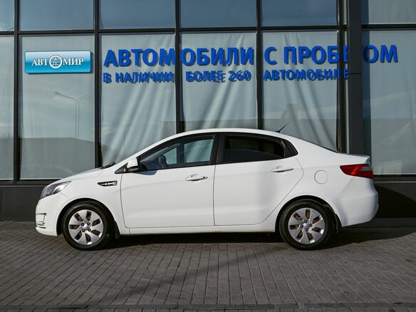2012 Kia Rio 4-speed III, белый, 837000 рублей - вид 1