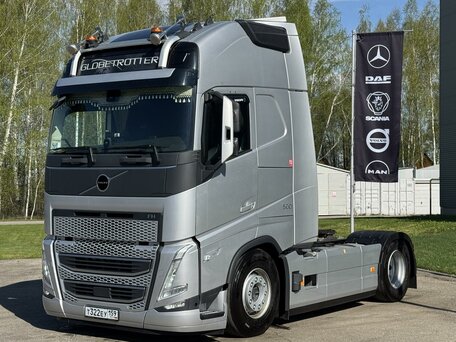 2025 Volvo FH, серебристый, 17500000 рублей, вид 3