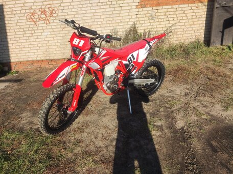 2024 Regulmoto Holeshot, красный, 190000 рублей, вид 3