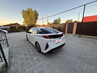 2017 Toyota Prius PHV ZVW52 IV (XW50), белый, 1900000 рублей, вид 5