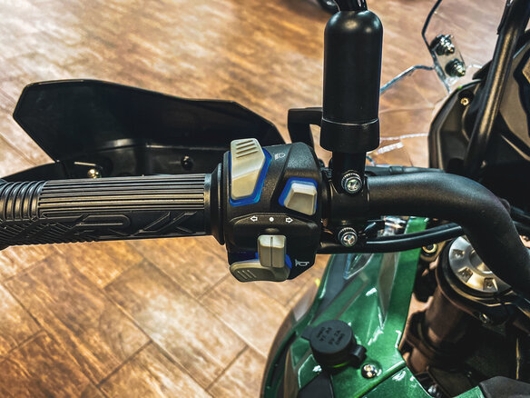 2026 Benelli TRK 502 X, зелёный, 659000 рублей - вид 14