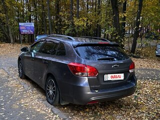 2013 Chevrolet Cruze I Рестайлинг, серый, 740000 рублей, вид 4