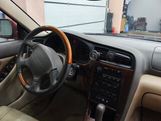 2004 Subaru Outback II, пурпурный, 750000 рублей, вид 3
