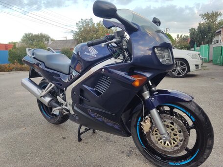 1996 Honda VFR 750, синий, 350000 рублей, вид 4