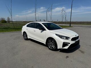 2020 Kia Cerato IV, белый, 2300000 рублей, вид 3