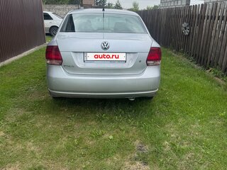 2011 Volkswagen Polo V, серебристый, 710000 рублей, вид 2