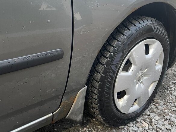 2004 Toyota Corolla IX (E120, E130), серый, 370000 рублей - вид 11
